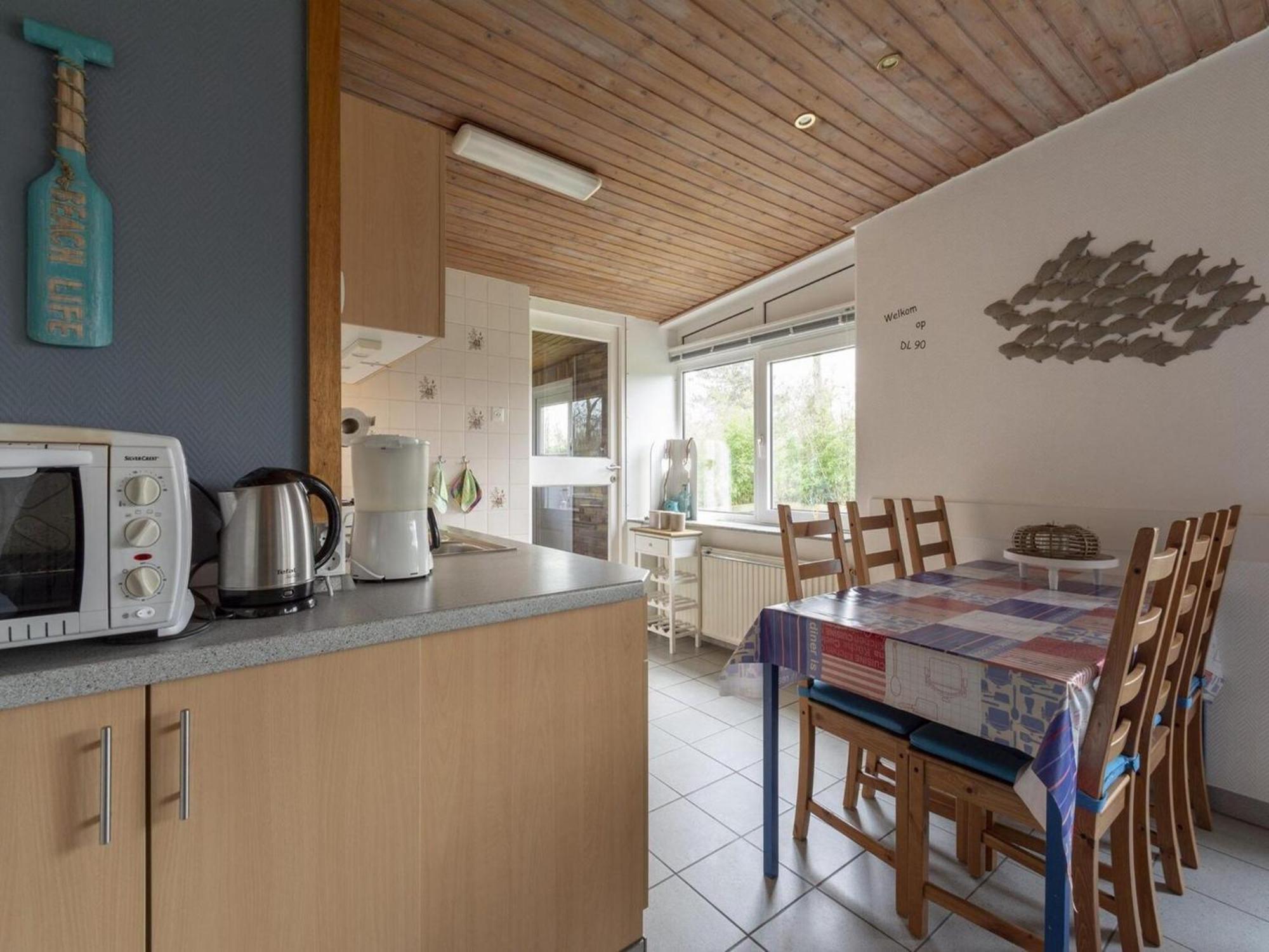 Stylish Beachside Bungalow With Patio Sint Maartensvlotbrug Exterior photo